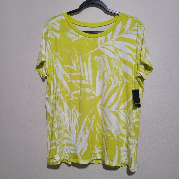 Torrid Super Soft Perfect Tropical Short Sleeve Tee Plus Size 2X - Picture 1 of 5
